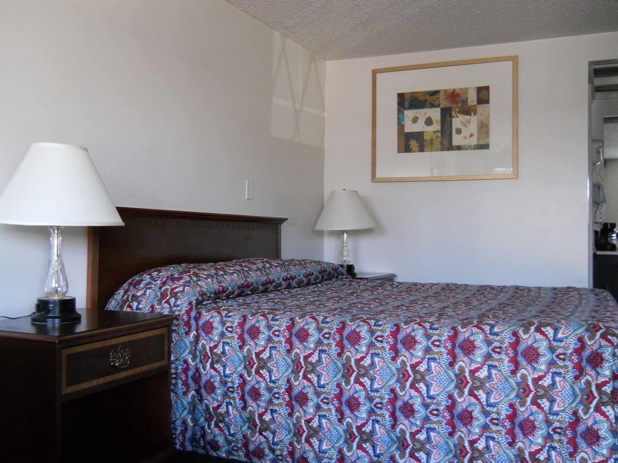 Value Inn Motel - Milwaukee Airport South Oak Creek Exterior photo